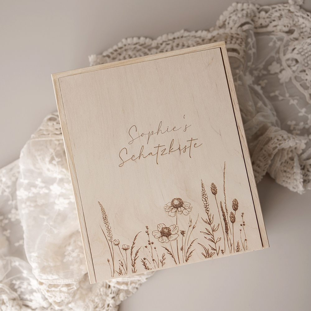 Holzbox Schatzkiste Wildblumen Wunschgravur nordelig design personalisiert